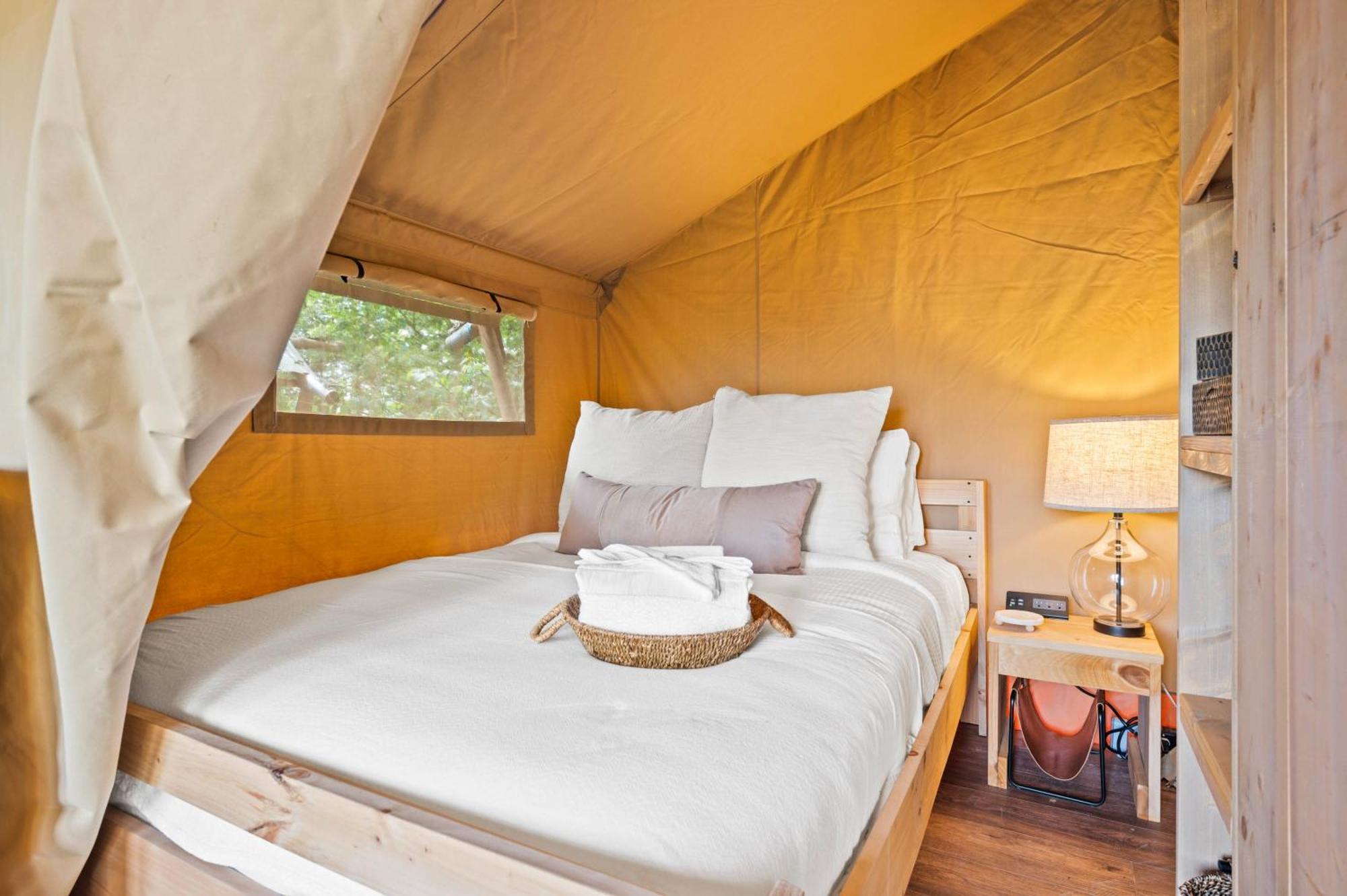 The Lodges At Eden Reserve - Safari Tents Williamstown Exterior photo